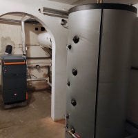 Zplynovací kotel na dřevo Blaze Harmony NATURAL PLUS 25 vč. akumulační nádoby 1000L