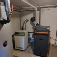 Zplynovací kotel na dřevo Blaze Harmony NATURAL PLUS 25 + 2x akumulační nádrž 800L
