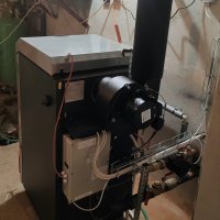Zplynovací kotel na dřevo Blaze Harmony PRAKTIK 25 + akumulační nádoba 800L + zásobník pro ohřev TUV 200L