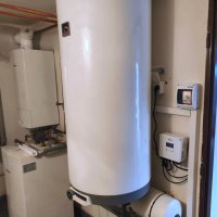 Instalace FV ohřevu vody - 6x panel Canadian Solar - CS3W-455MS, 455Wp + FV střídač Antik - PWH 01 V3 +vč. 200L zásobníku Dražice pro ohřev TUV