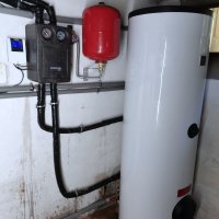 Instalace solární sestavy: solární deskové kolektory Concept 50 T4 Alu 2,2 + ohřívač Dražice OKC 400 NTRR/BP 400L